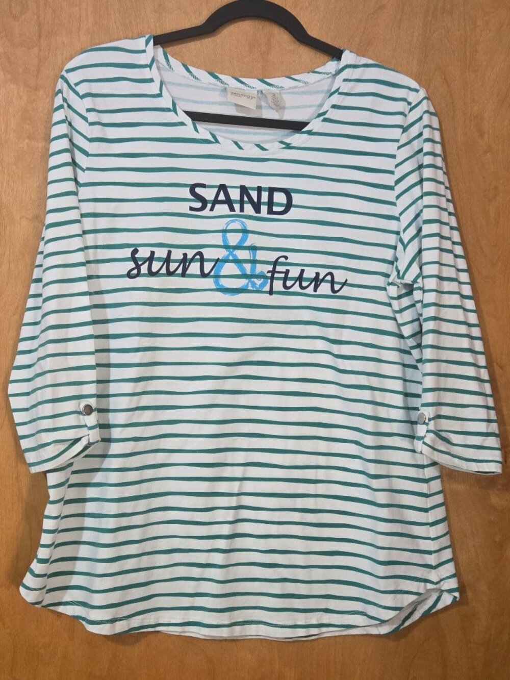 Zenergy By Chicos T-shirt Sand Sun & Fun Green & White 3/4 sleeve size 2 (Lg)